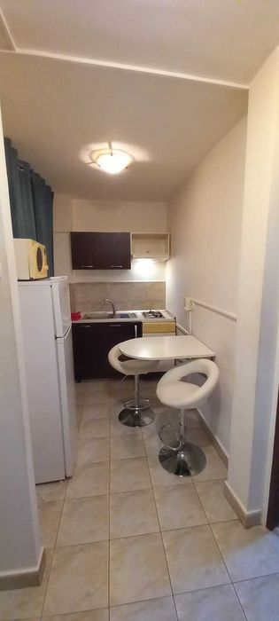 proprietar, închiriez garsonieră,27mp et4/6,ultracentral,blocul cu baroul de avocați