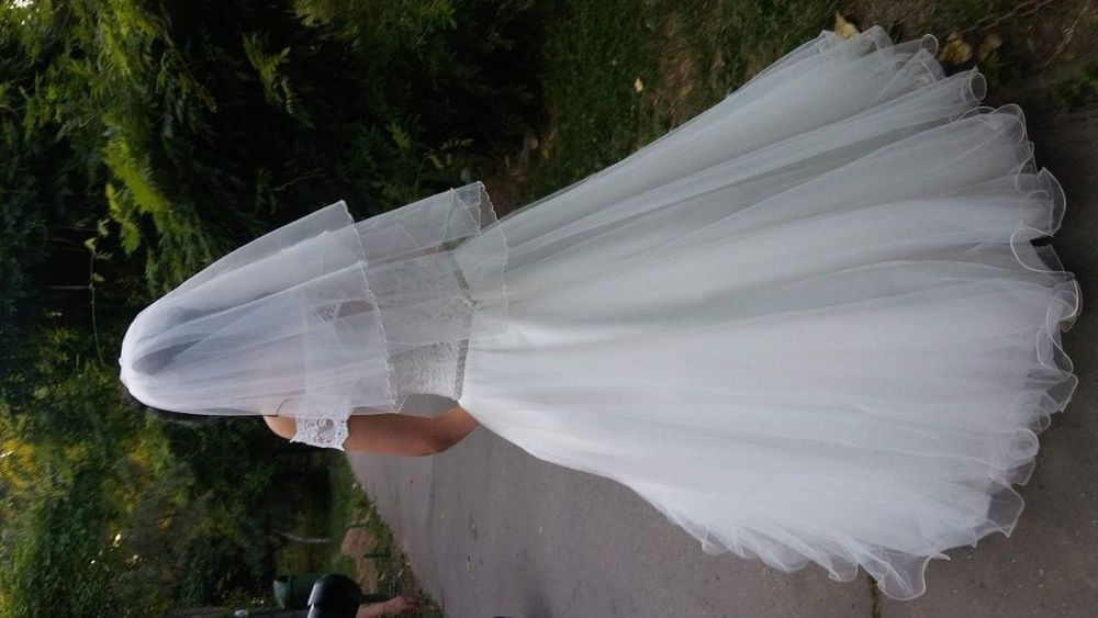 Rochie de mireasa marimea 36, impecabila