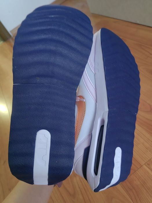 Маратонки Nike Air max