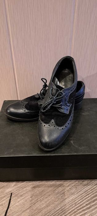 Дамски обувки и боти от ест. кожа 37, 38 и 39 номер, всичко на 30 лева