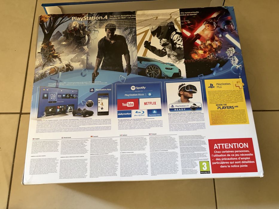 Плейстейшън PS4