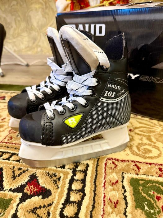 Хоккейные коньки Baud р 29