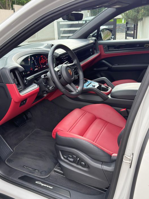 Porsche Cayenne Coupe Black Edition