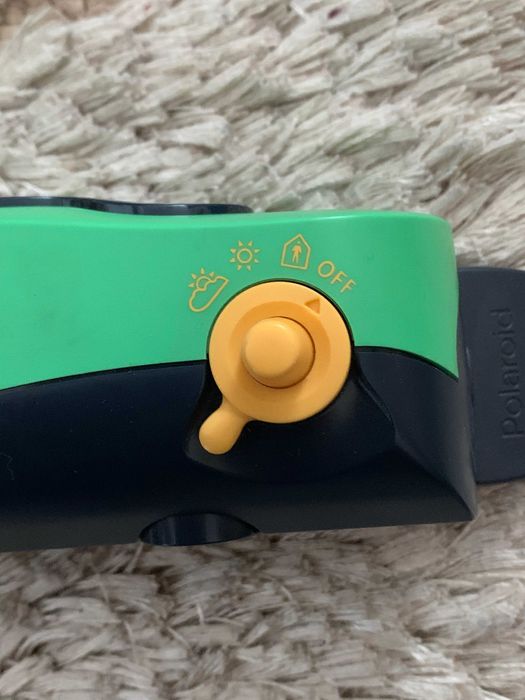 Polaroid Izone - Модел от 90-те години