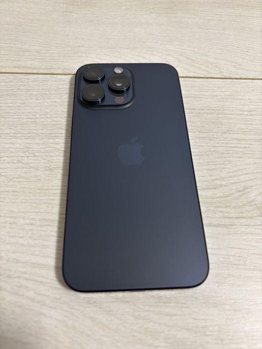 Iphone 15 Pro Max, 256 GB, Neverlocked, Ios 18