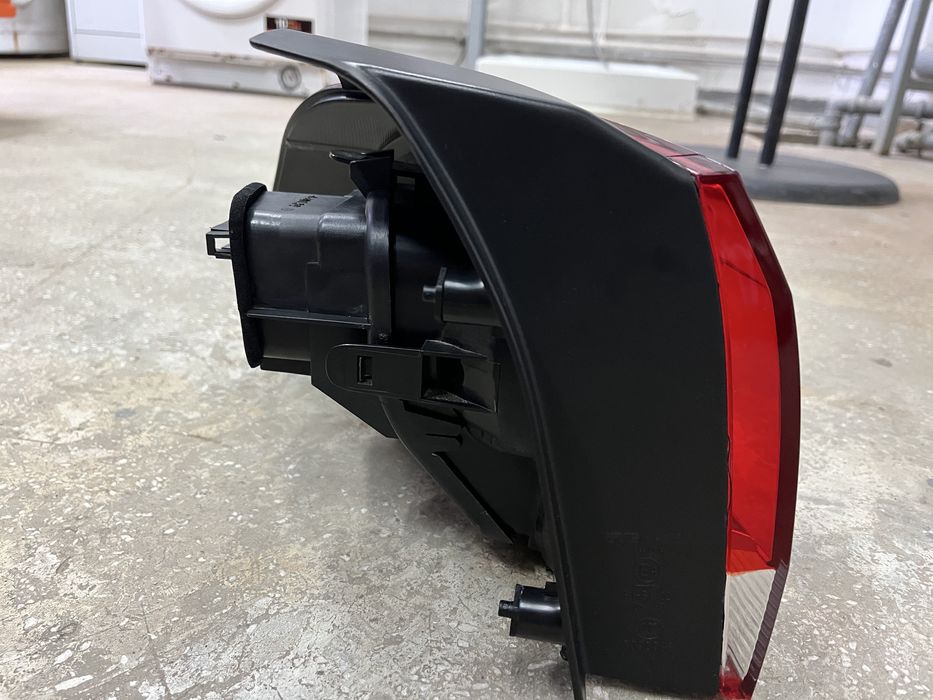 Stop Volswagen Golf 6 (partea dreapta)