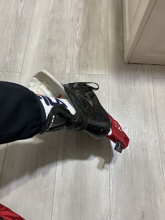 Продам коньки ccm