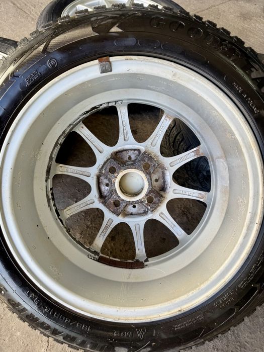 Джанти 15-ки от Toyota Yaris 2007