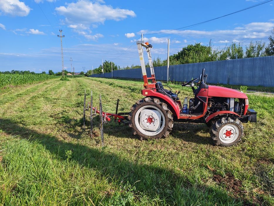 Tractor Mitsubishi mt205 schimb sau vând cu 445