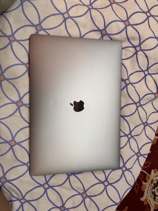 MacBook Pro 16inch 2019г