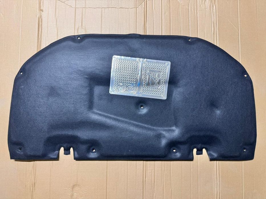 Обшивка капота камри 30,35,40,45,50