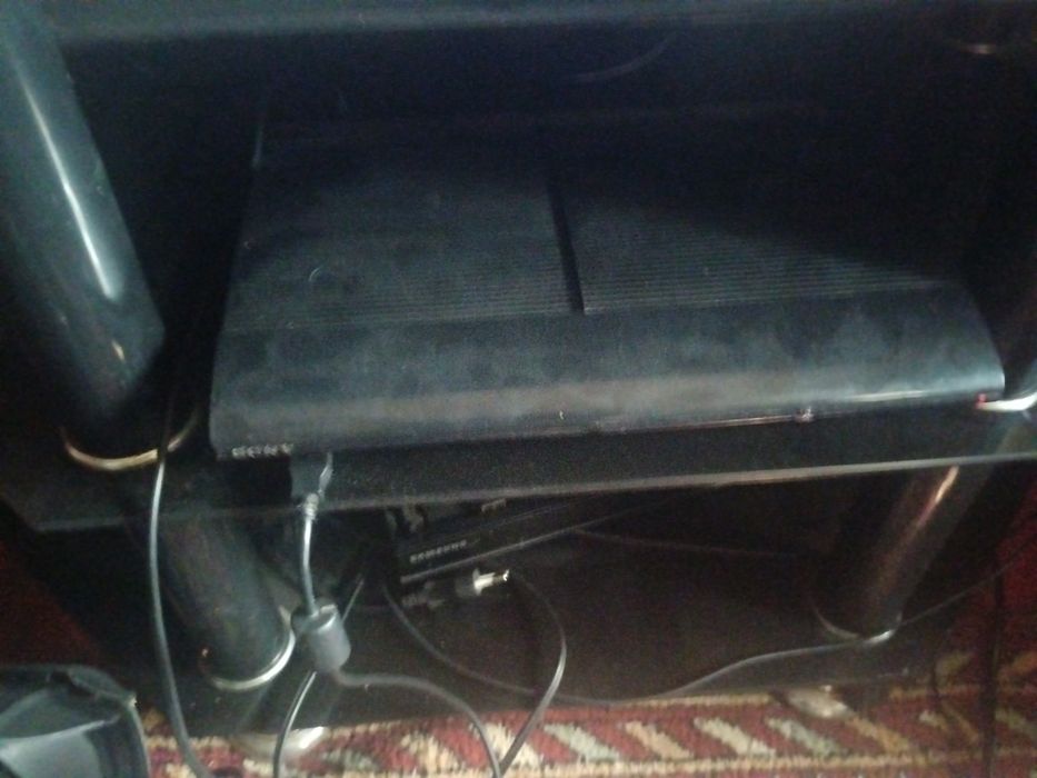 Продаю сони плейстейшен супер слим