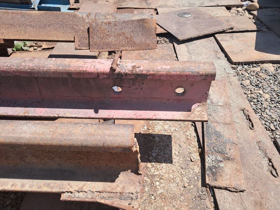 Продается рельсы 65