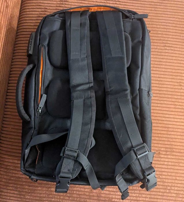 Cougar fortress ultimate gaming bag