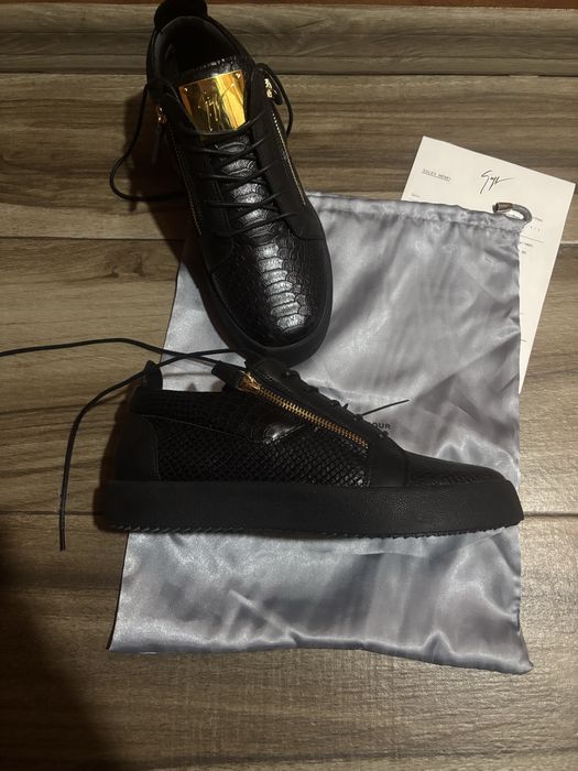 Мъжки обувки Guiseppe Zanotti 41 номер