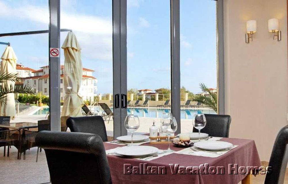 Продава се Двустаен апартамент в Бяла - 94 кв.м за 483 €/кв.м - Снимка #13