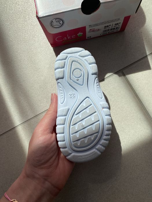 Sandale Cupcake Couture Deichmann marime 22
