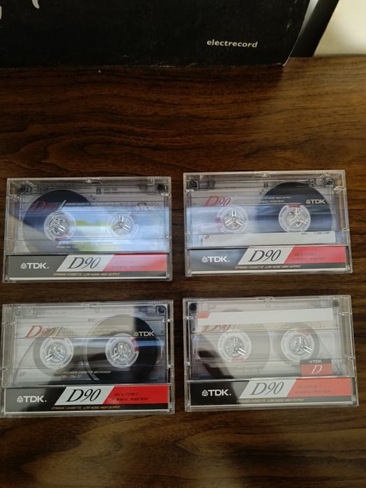 Lot 24 Casete audio
