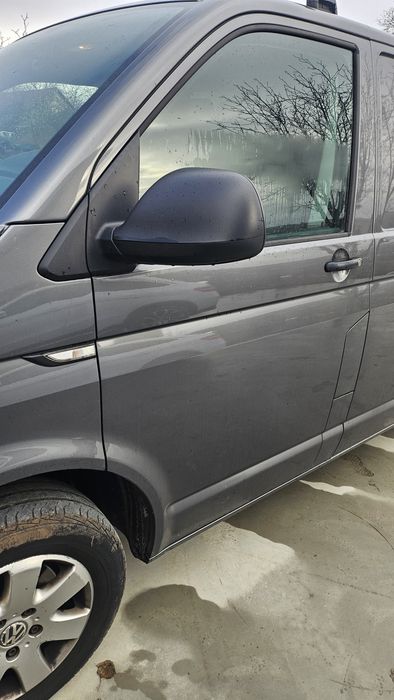 Ușă stânga t6 fără defect