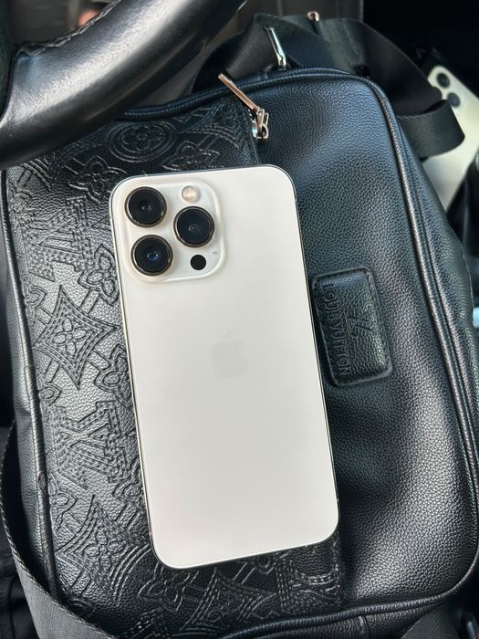 Iphone 13 про в идеальном состоянии
