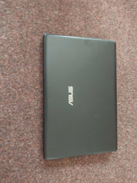 Asus x55a 15.6", celeron 1000m, 4gb, 256gb ssd