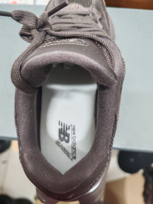 Nb 9060 chocolate