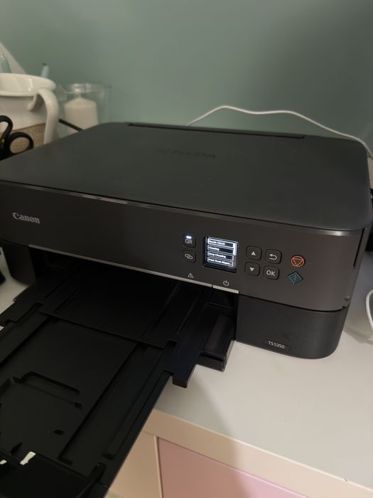 Цветен Принтер и скенер Canon 5350 WiFi