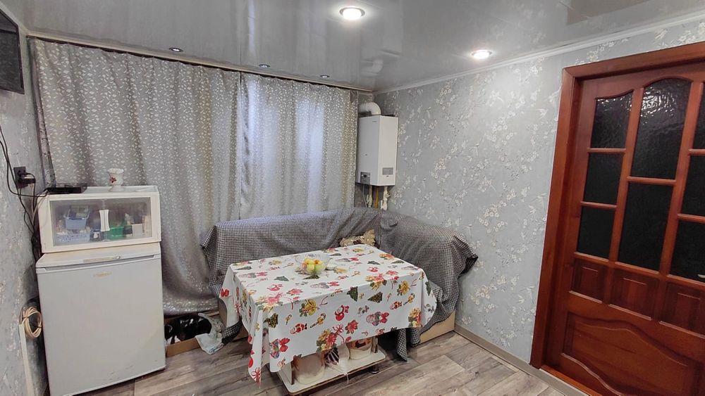 Продам дом . В хорошем ,тихом районе.