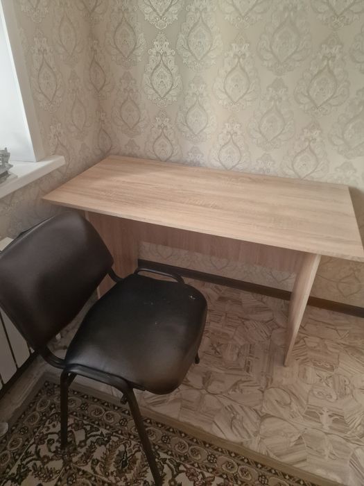 Стол офисный кресло стул парта