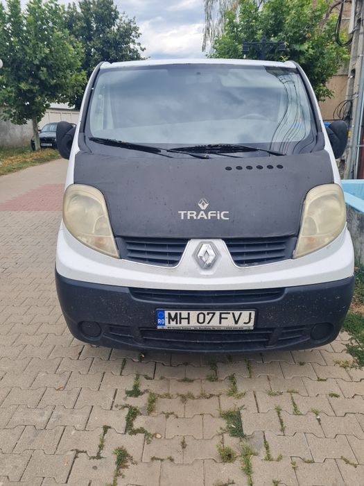 Renault trafic 8+1
