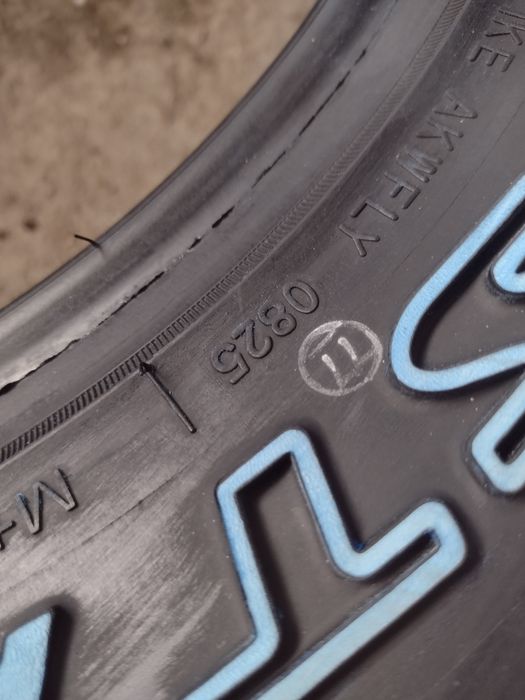 Нови 235/75/15 Roadx AT21 XL dot0625