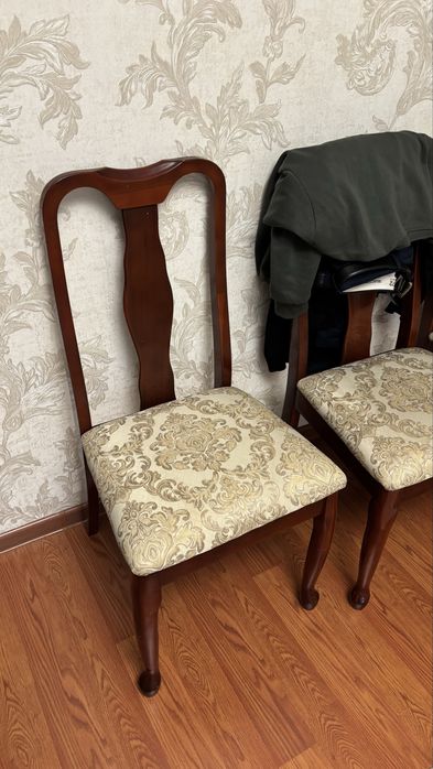 Стулья продам в хорошем состоянии