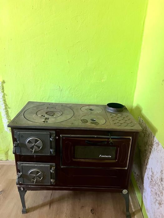 Se vinde soba in stare foarte buna