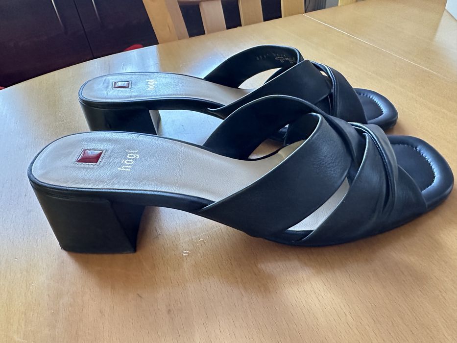 HOGL чехли от естествена кожа