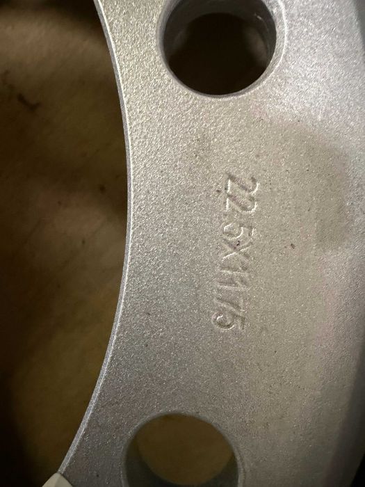 Грузовой диск 11,75х22,5  0 вылет