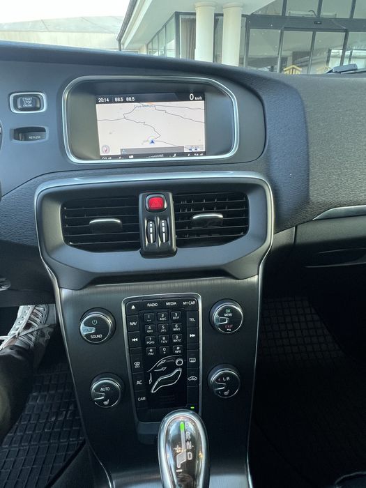 Volvo V40  km 173200