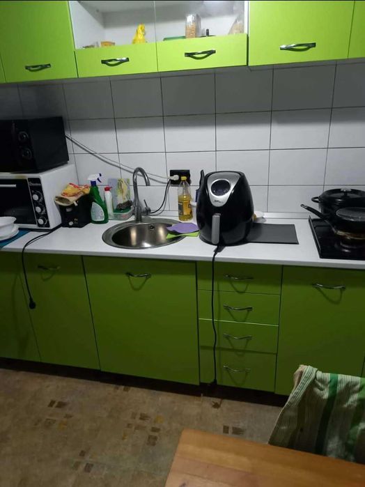 Apartament trei camere