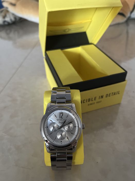 Продаю мужские часы INVISTA