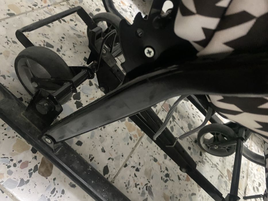 Продаю коляску-сани