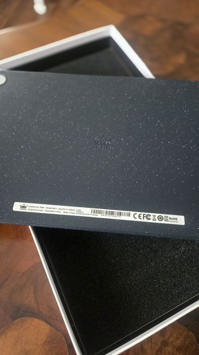 Tableta grafica HuionHS611