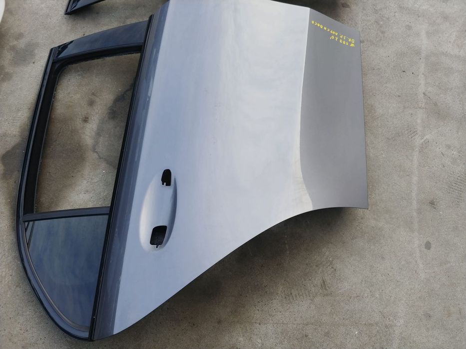 usa portiera dreapta spate  mercedes a-class w177 hatchback 2020