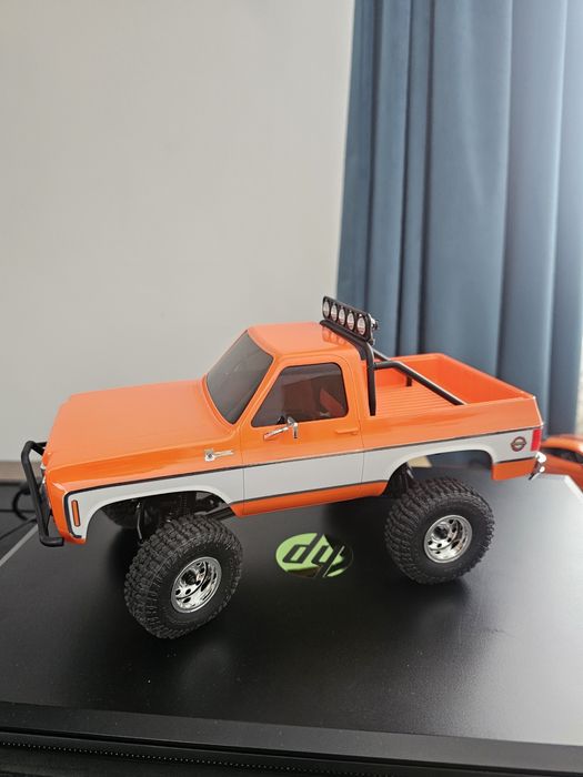 Masinuta cu telecomanda/ Automodel FMS FCX24 Chevrolet K5