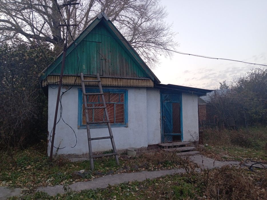 Продам дачу на Бобровке