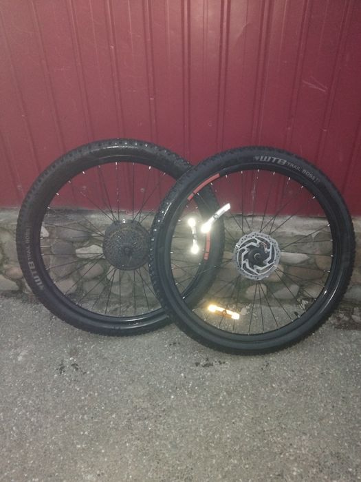 Vand 2 roti de 27.5 in stare buna se vinde cum se vede in poze