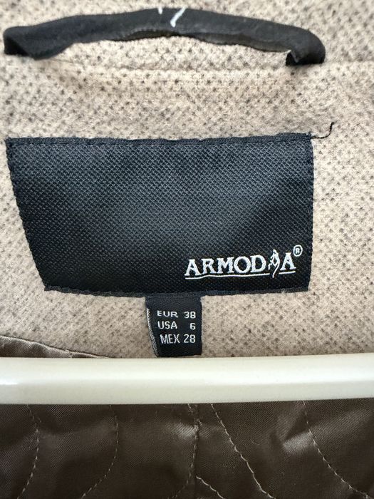 Продается женская пальто