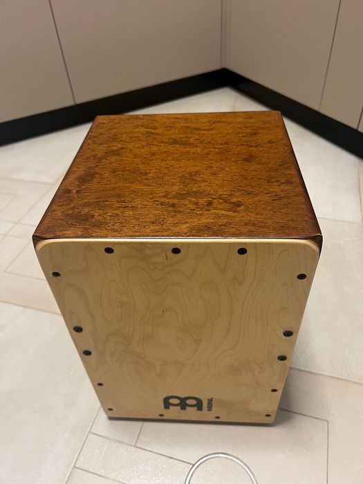 Музикален инструмент Кахон