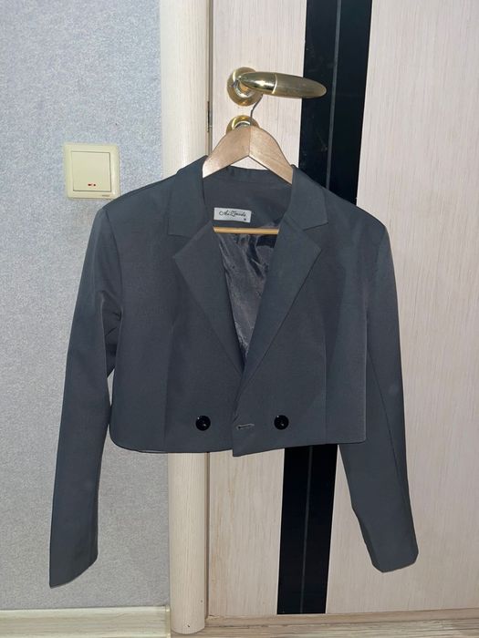 Продам юбка костюм