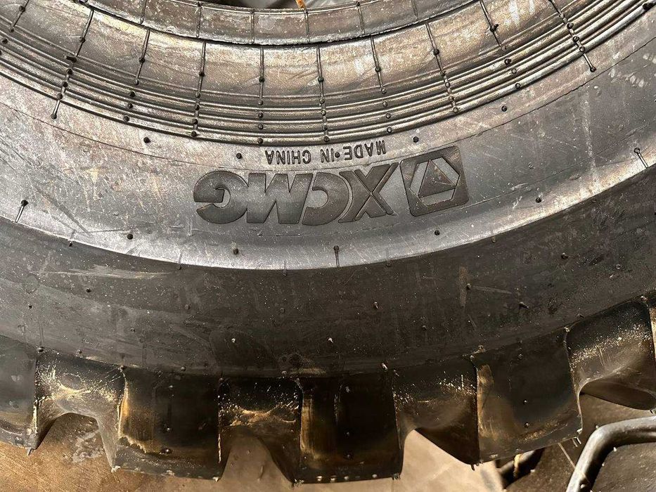 Шины бренда XCMG для спецтехники в размере 17,5–25 12PR и 23,5–25 18PR
