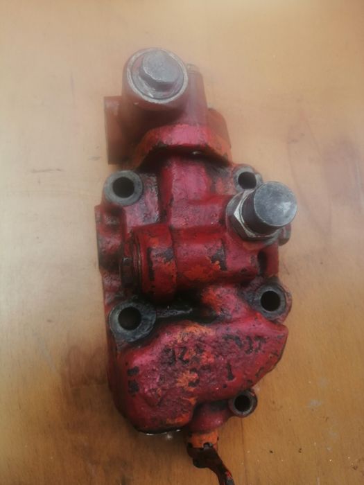 Chiulasa monobloc fi 95. Utb 445