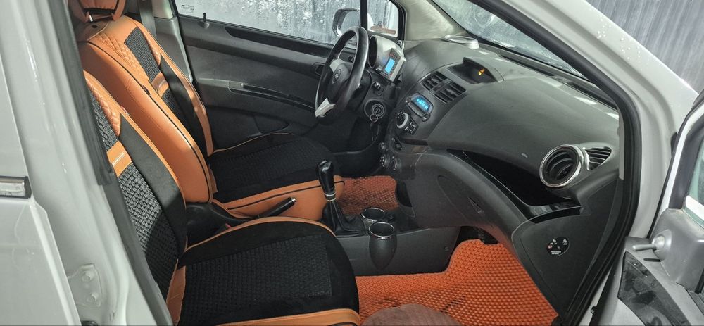 Спарк 2012йил МТ